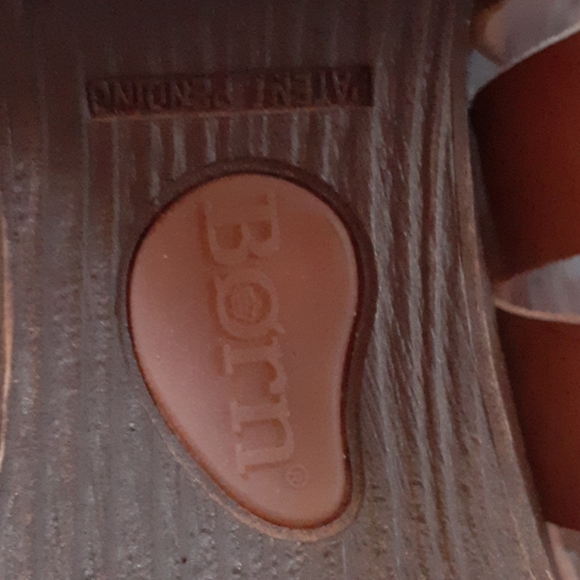 Excellent Condition Sandals - Picture 7 of 14